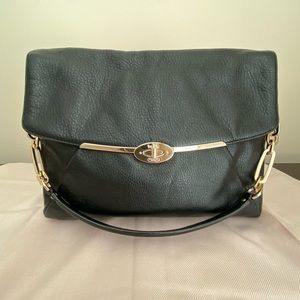 Coach Madison shoulder bag black with gold detail